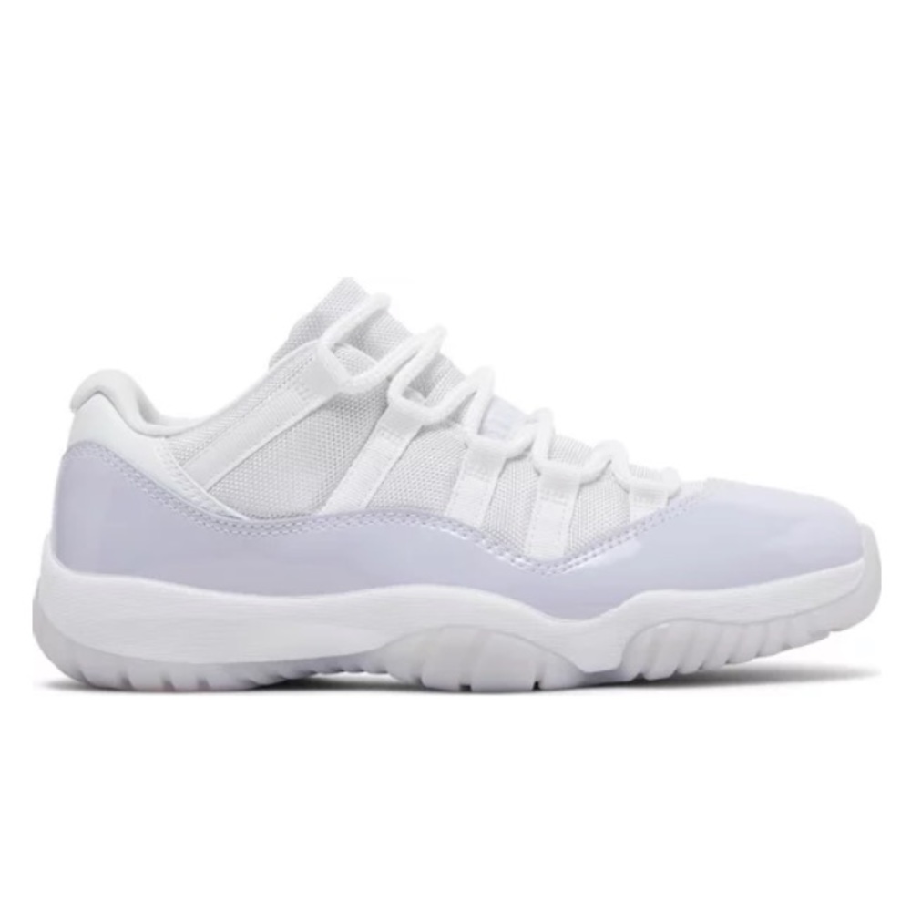 Jordan 11 WMNS Retro Low White Pure Violet